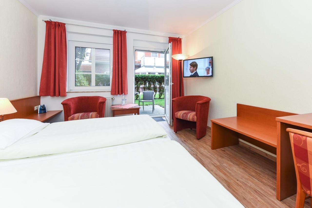 Hotel Garni Benser Watt Bensersiel Bagian luar foto